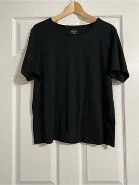 L.L. Bean Plus Sized Black Short-Sleeve Supima Cotton Tee